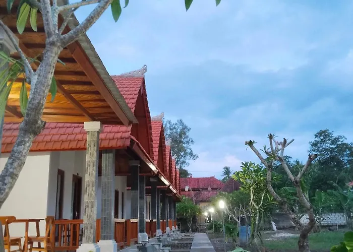 Hotel Santhi Laba 2*